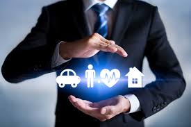 Métiers de l&rsquo;assurance : construire une carrière d&rsquo;expert